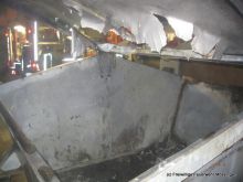 Im Container befanden sich Gelbe Säcke, diese brannten komplett nieder.